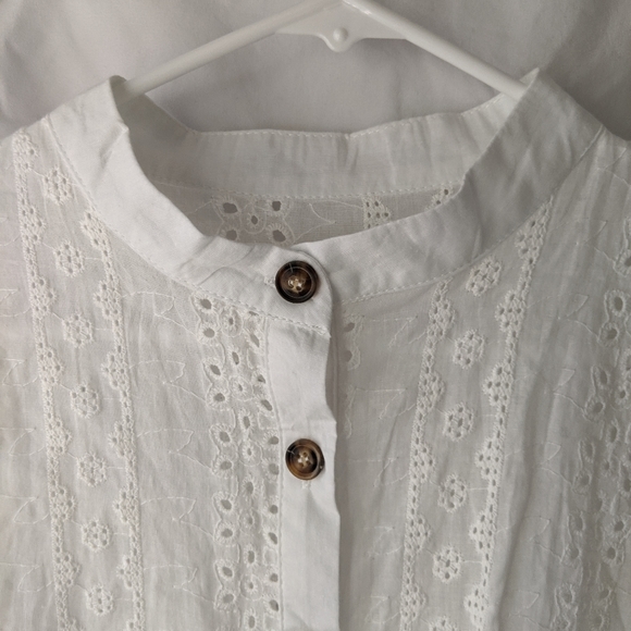 3/$30Darling Eyelet Blouse w/Tortoiseshell Buttons - Picture 7 of 8